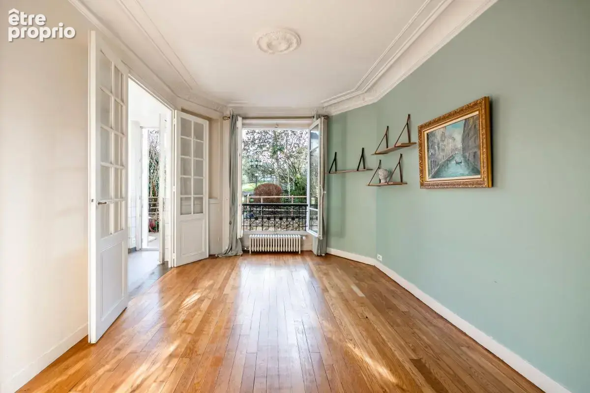 Versailles - place de la loi - maison de 238 m² au sol - 7 chambres - jardin - garage - photo 6