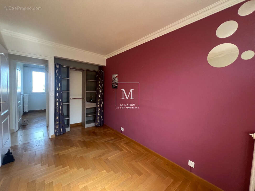 Appartement à MAISONS-LAFFITTE