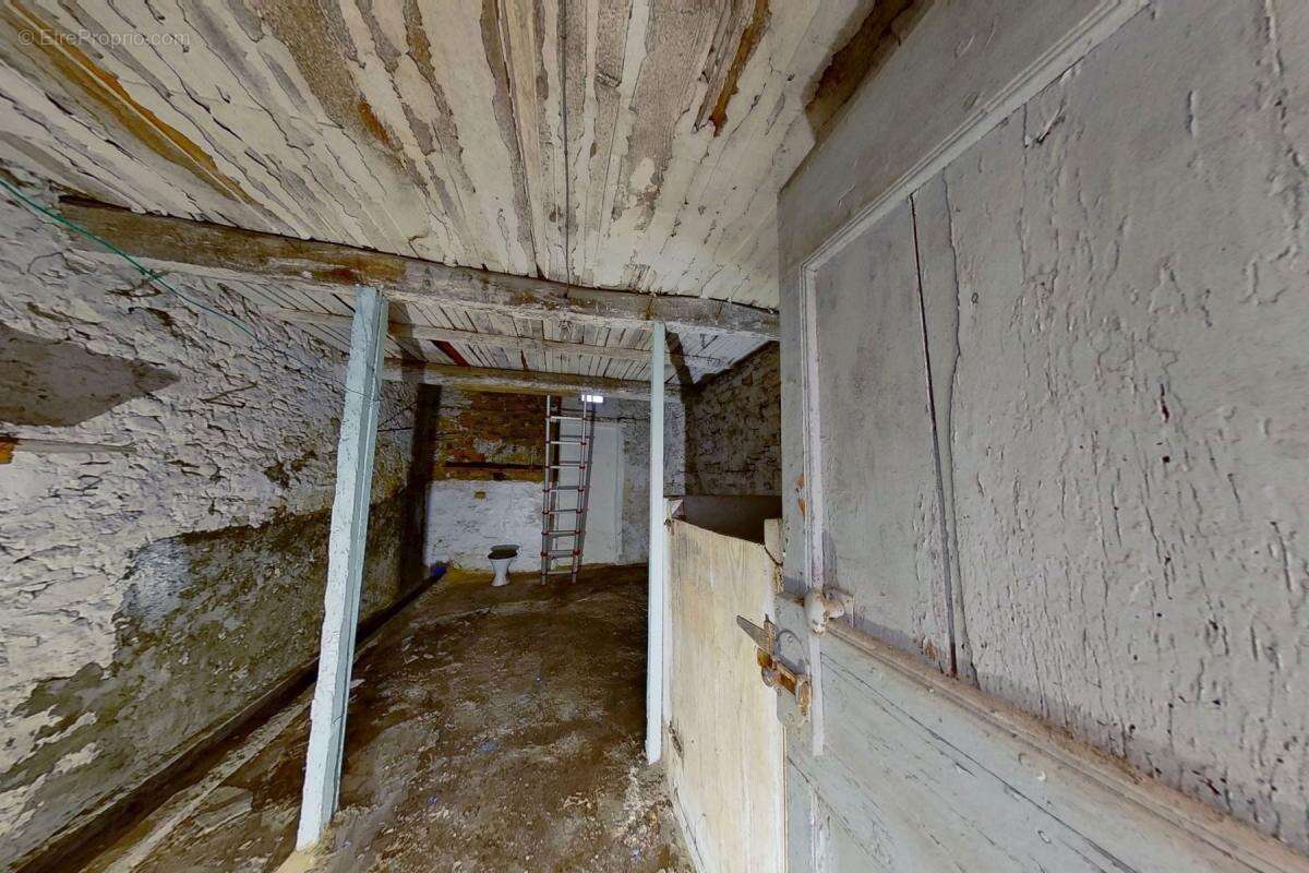 Maison à LEZIGNAN-CORBIERES