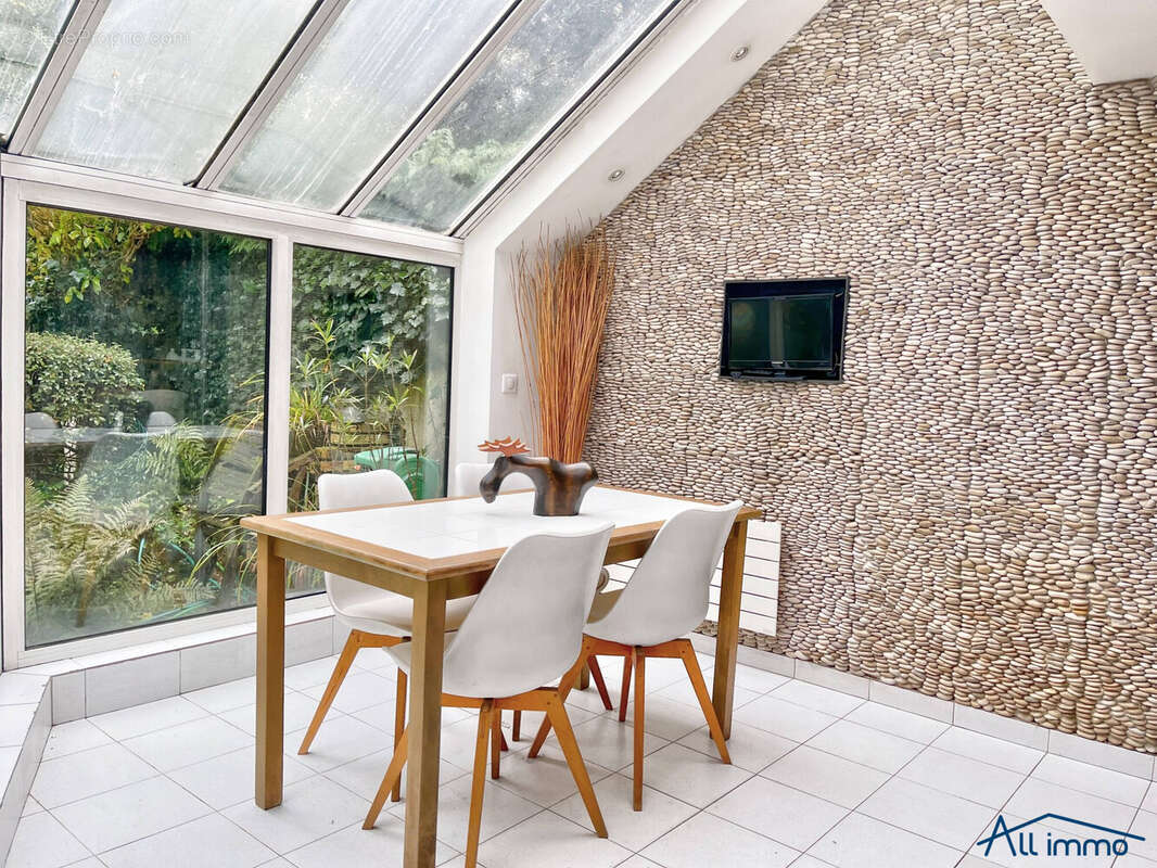 Maison à SUCY-EN-BRIE