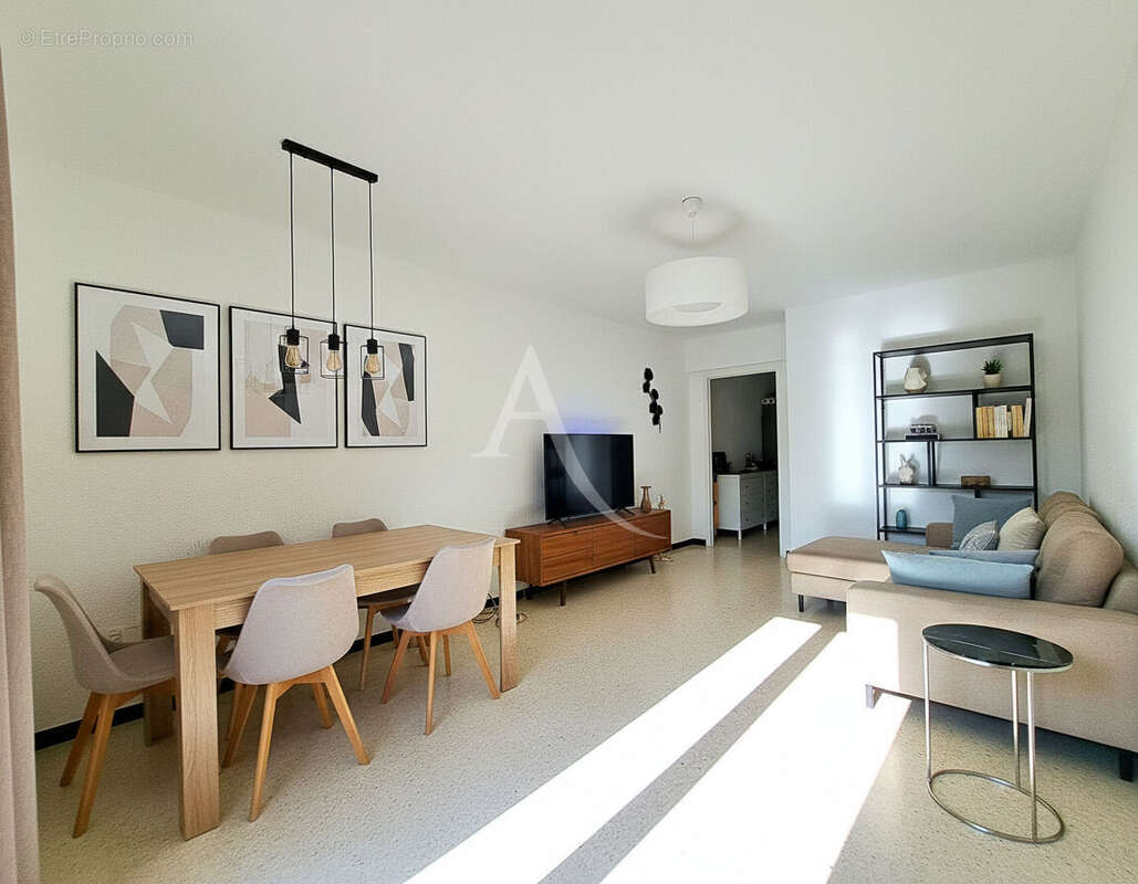 Appartement à CAGNES-SUR-MER