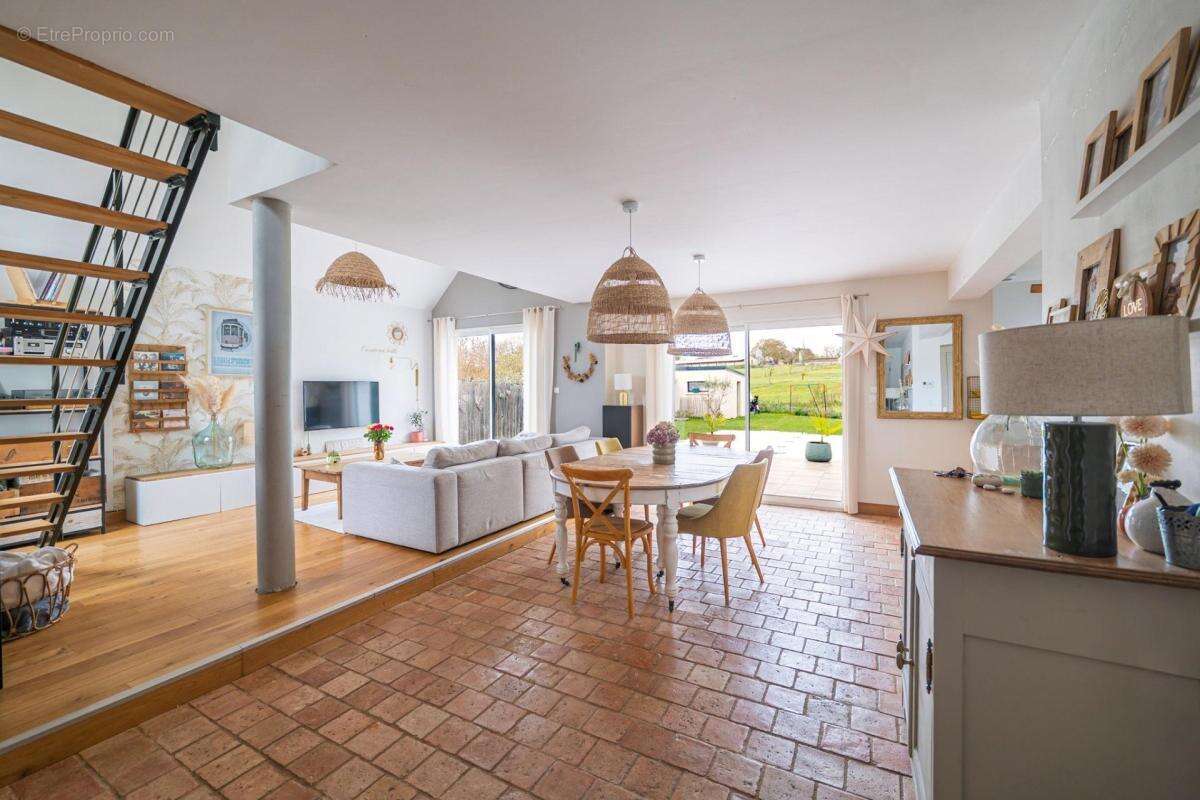 Maison à LA MILESSE