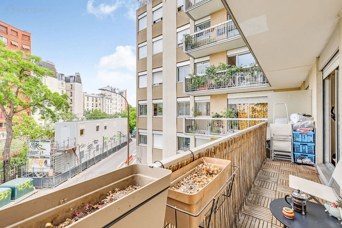Appartement à PARIS-18E