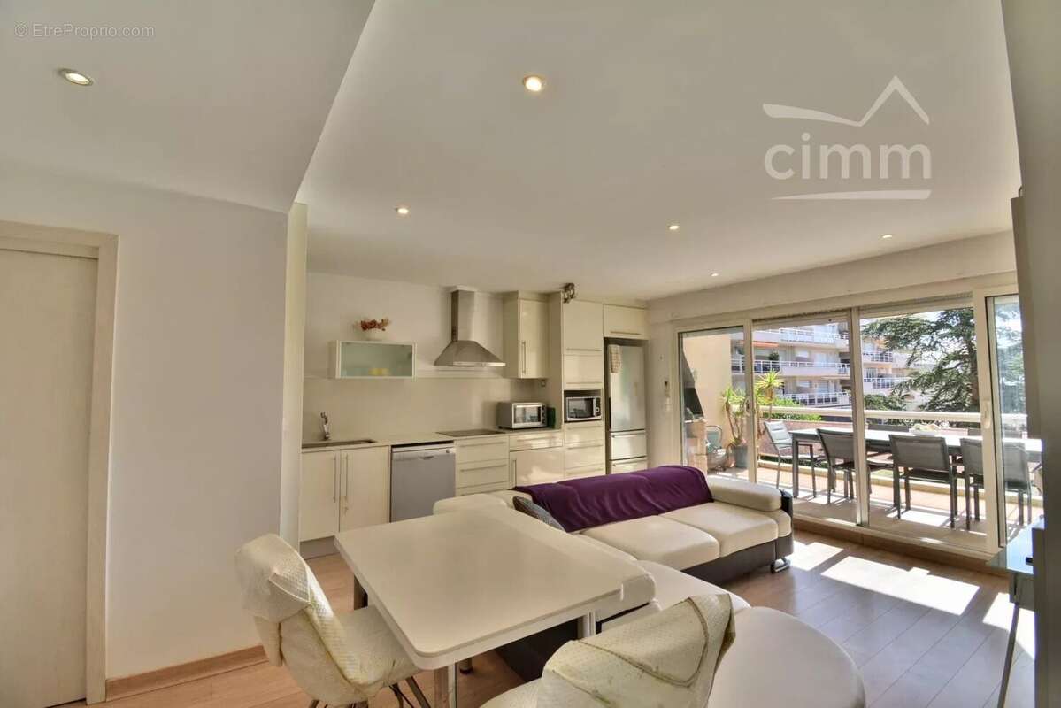 Appartement à SAINT-CYPRIEN