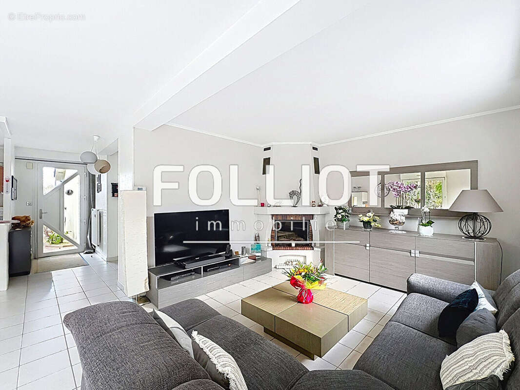 Maison à HEROUVILLE-SAINT-CLAIR