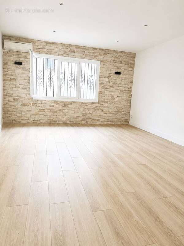 Maison 74 m² à Pia  - photo 2
