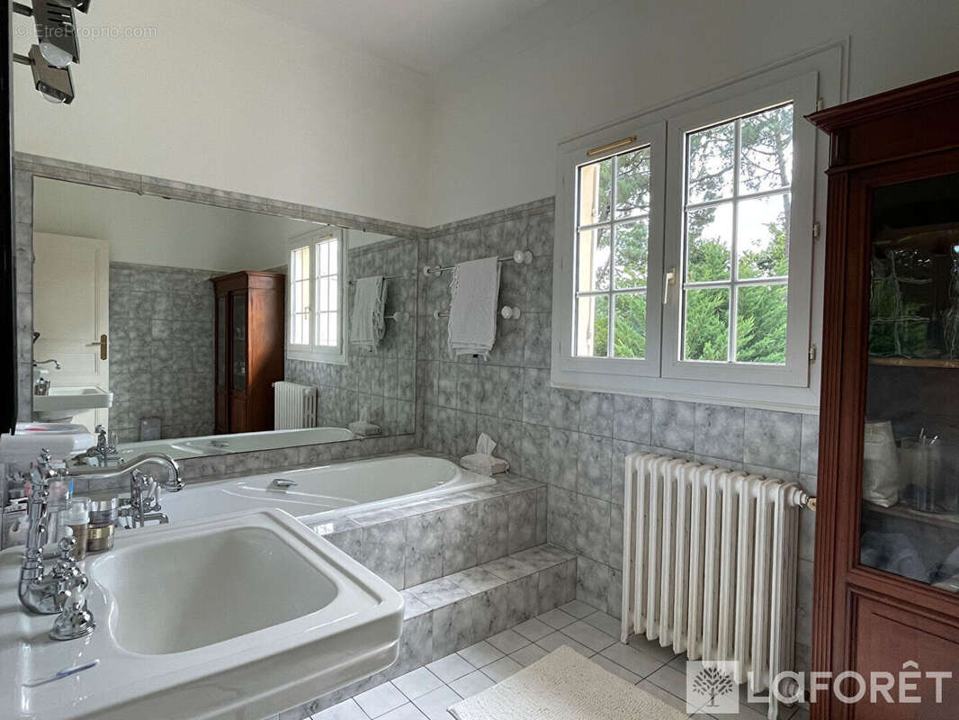 Maison Arcachon 6 pièces 180 m2 - photo 9