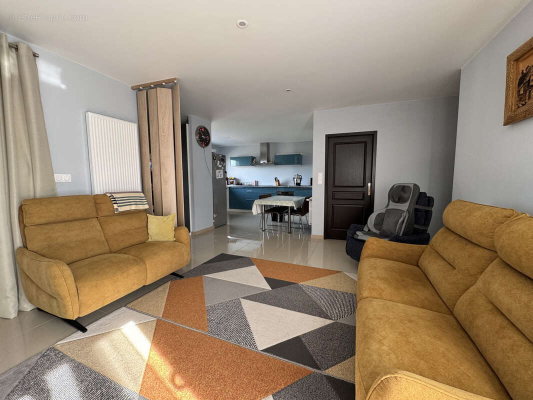 Maison à PONT-DU-CHATEAU