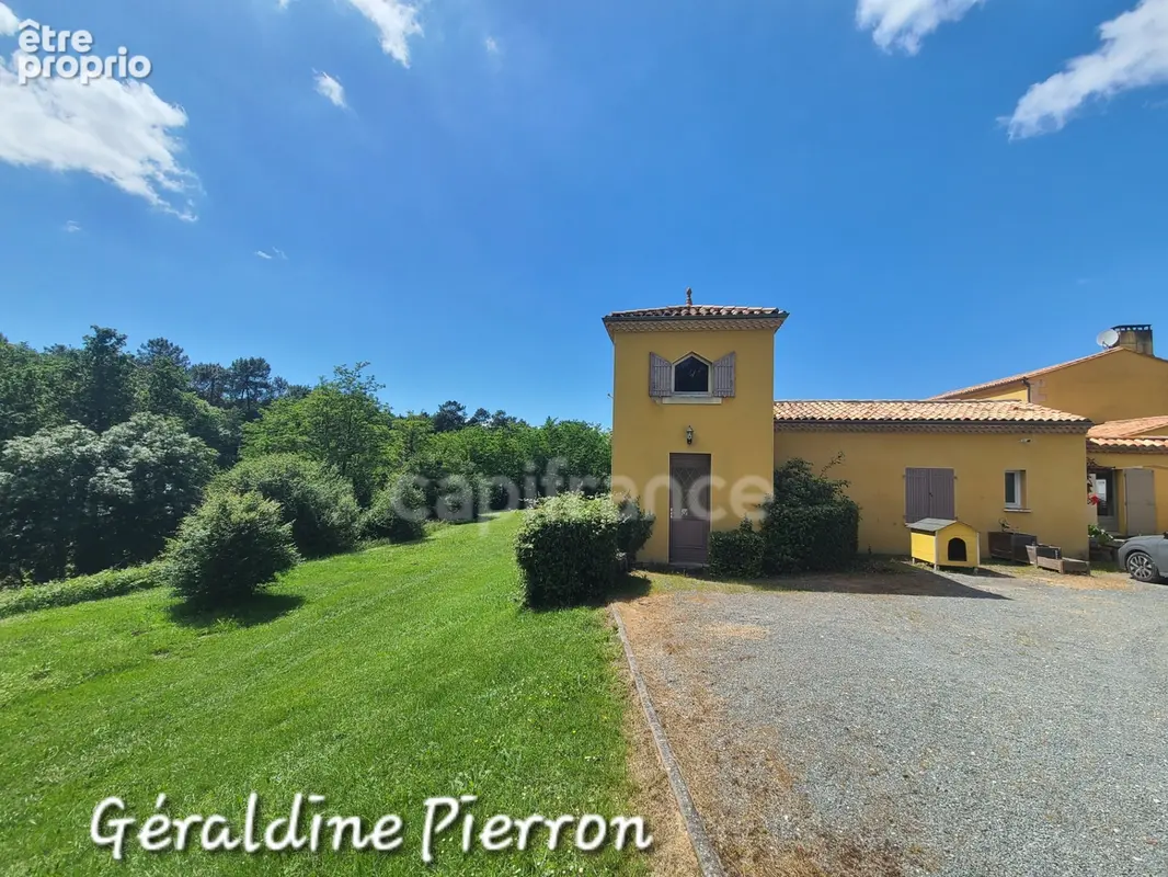 propriété de prestige d’environ 480 m² implantée sur un terrain de 3.4 hectares avec 2 gîtes et chambre d'hôte - photo 22