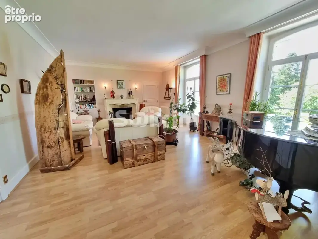 Propriété de caractère, parc de 6 000 m², piscine chauffée et 7 chambres, à 2h30 de Paris - photo 5