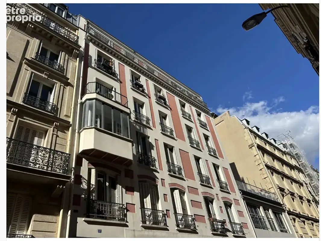 Appartement à PARIS-11E
