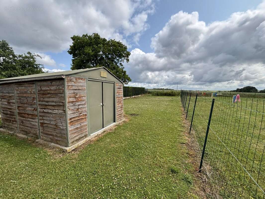 Maison à METZ-EN-COUTURE