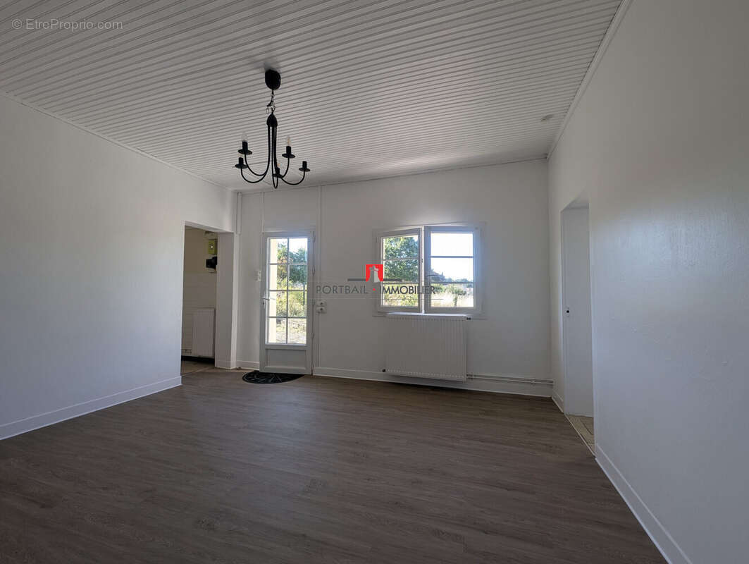 Maison 76 m² à Villeneuve  - photo 5