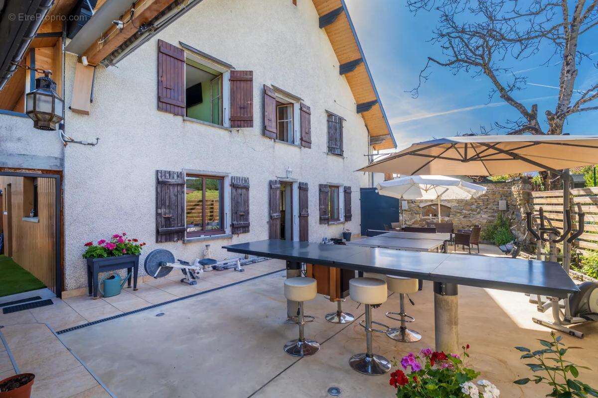 Maison à GROISY