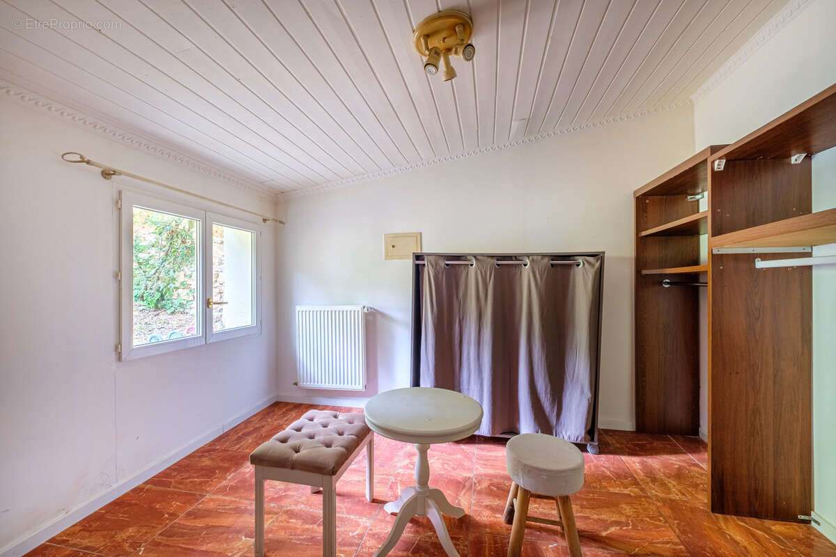 Maison à CHAMPAGNE-AU-MONT-D&#039;OR