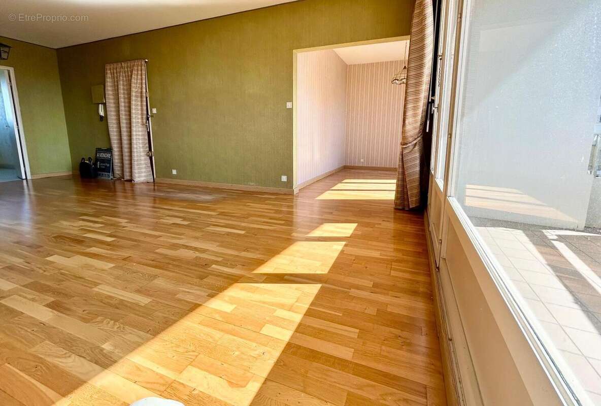   - Appartement à ANGERS