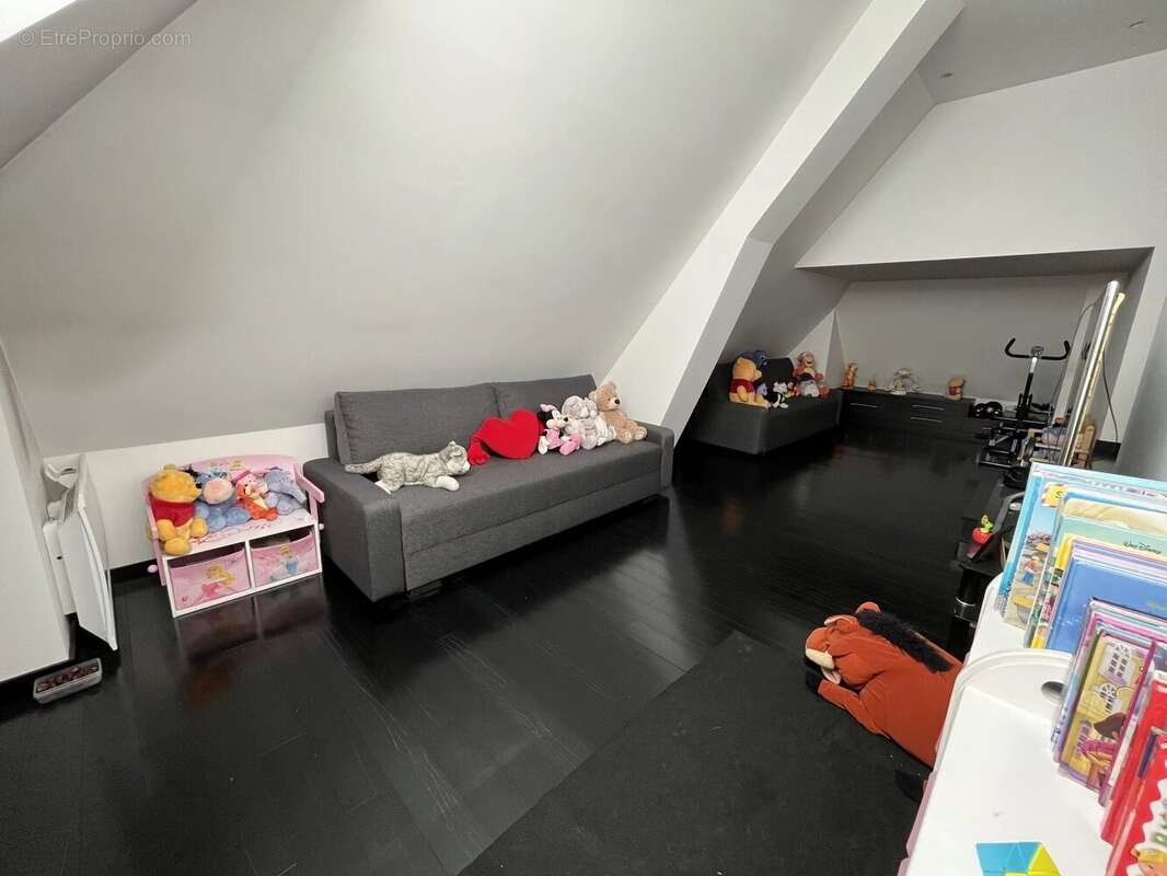 Maison à ORMESSON-SUR-MARNE