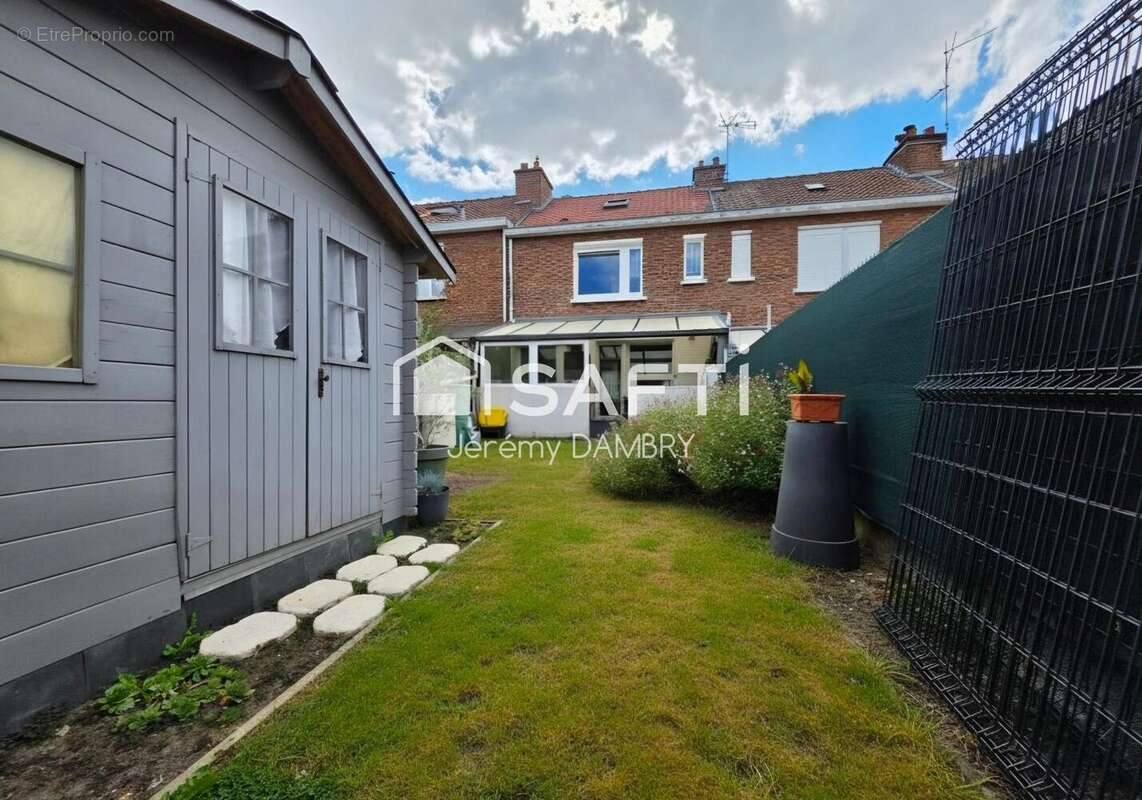 Maison 80 m² à Loos  - photo 5