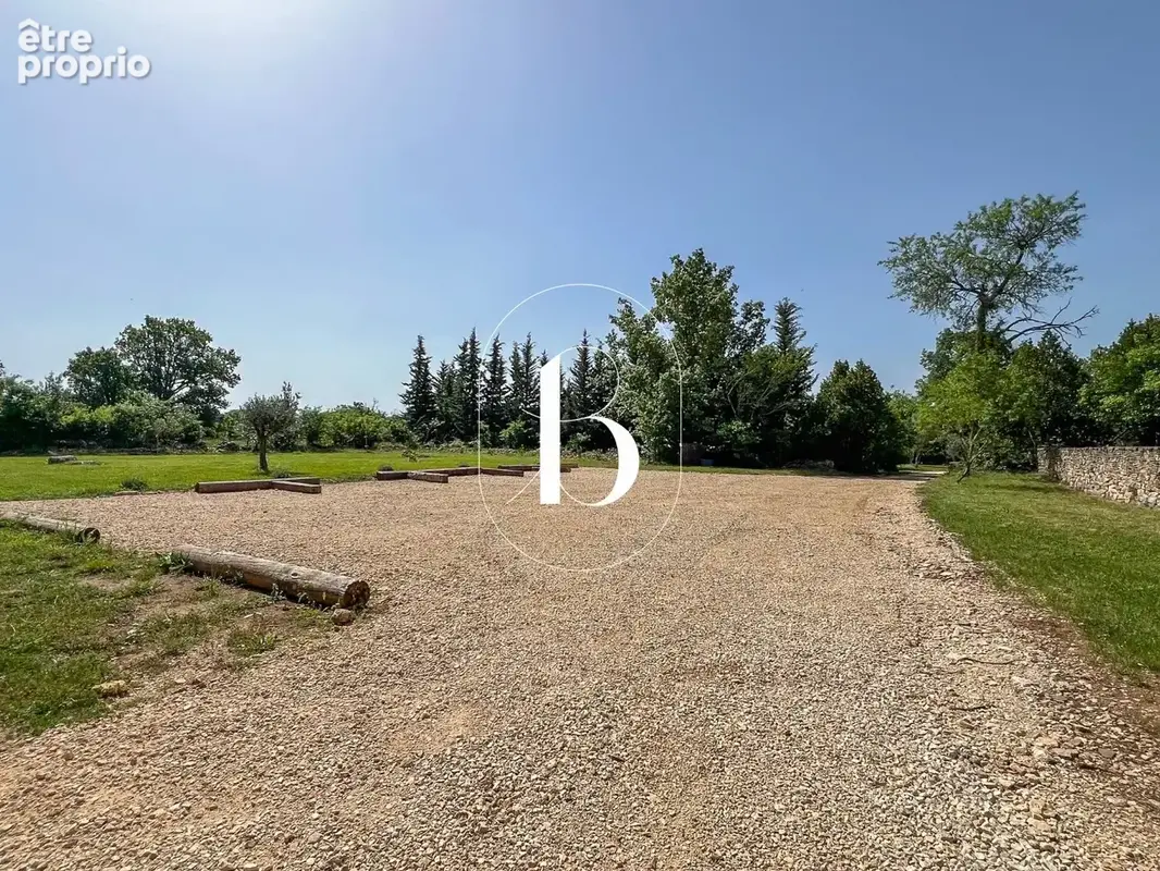 Maison 265 m² à Goudargues  - photo 33