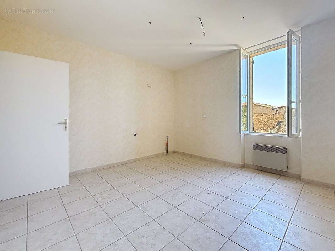 Maison à MAUREILHAN