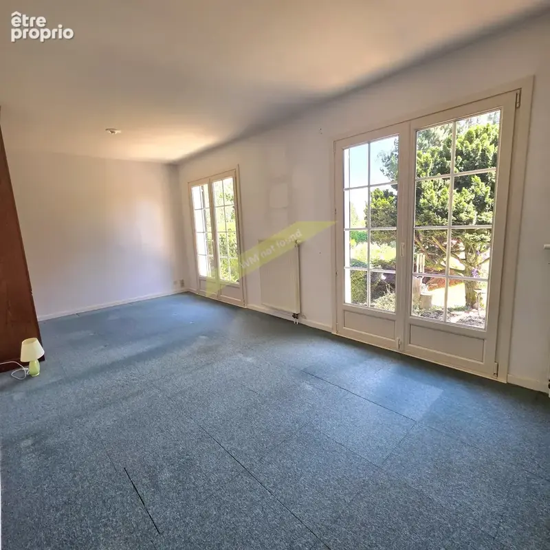 Maison de plain-pied sur 18,7 ares sur les hauteurs - photo 9