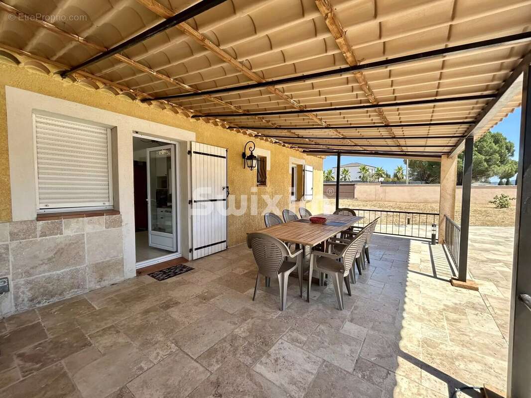 Villa avec piscine à Vidauban - photo 3