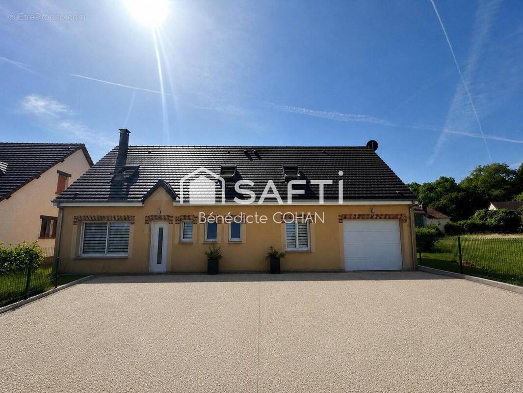 Photo 1 - Maison à BEVILLE-LE-COMTE