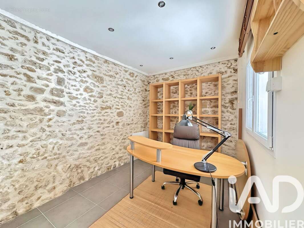 Photo 8 - Appartement à LEUVILLE-SUR-ORGE