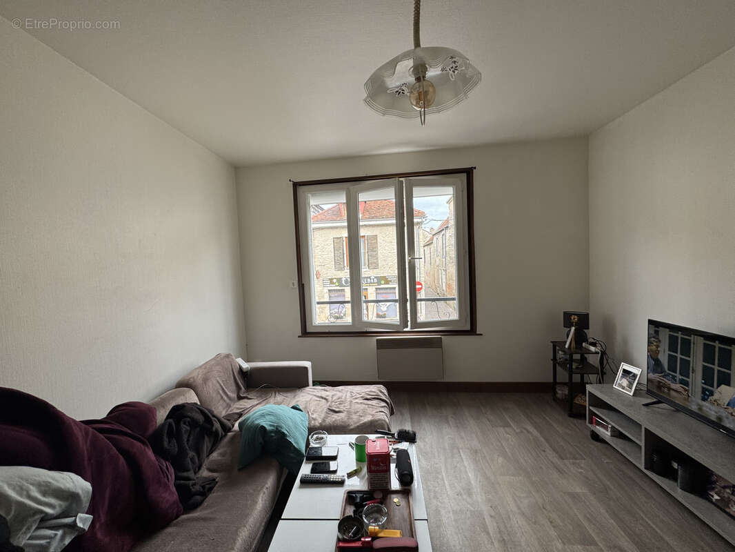 Appartement à BAR-SUR-AUBE