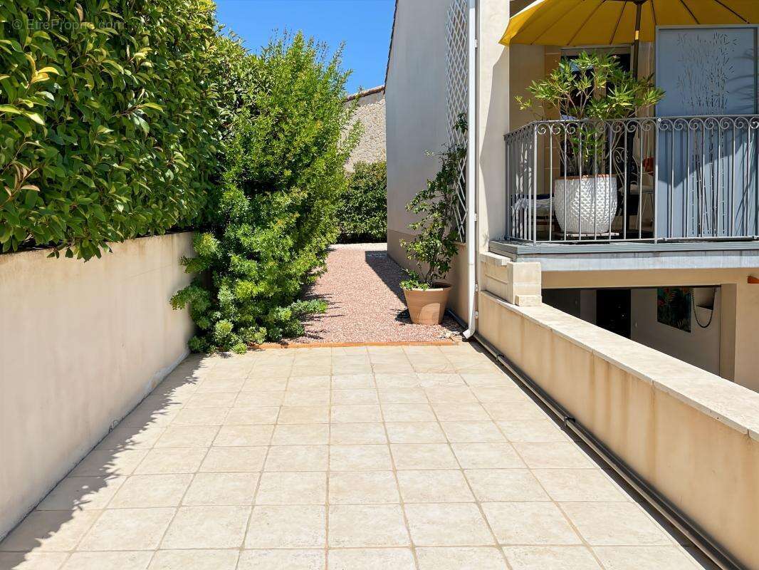 Vente superbe villa de standing à Marseillan à 5 minutes à pied du port - photo 31