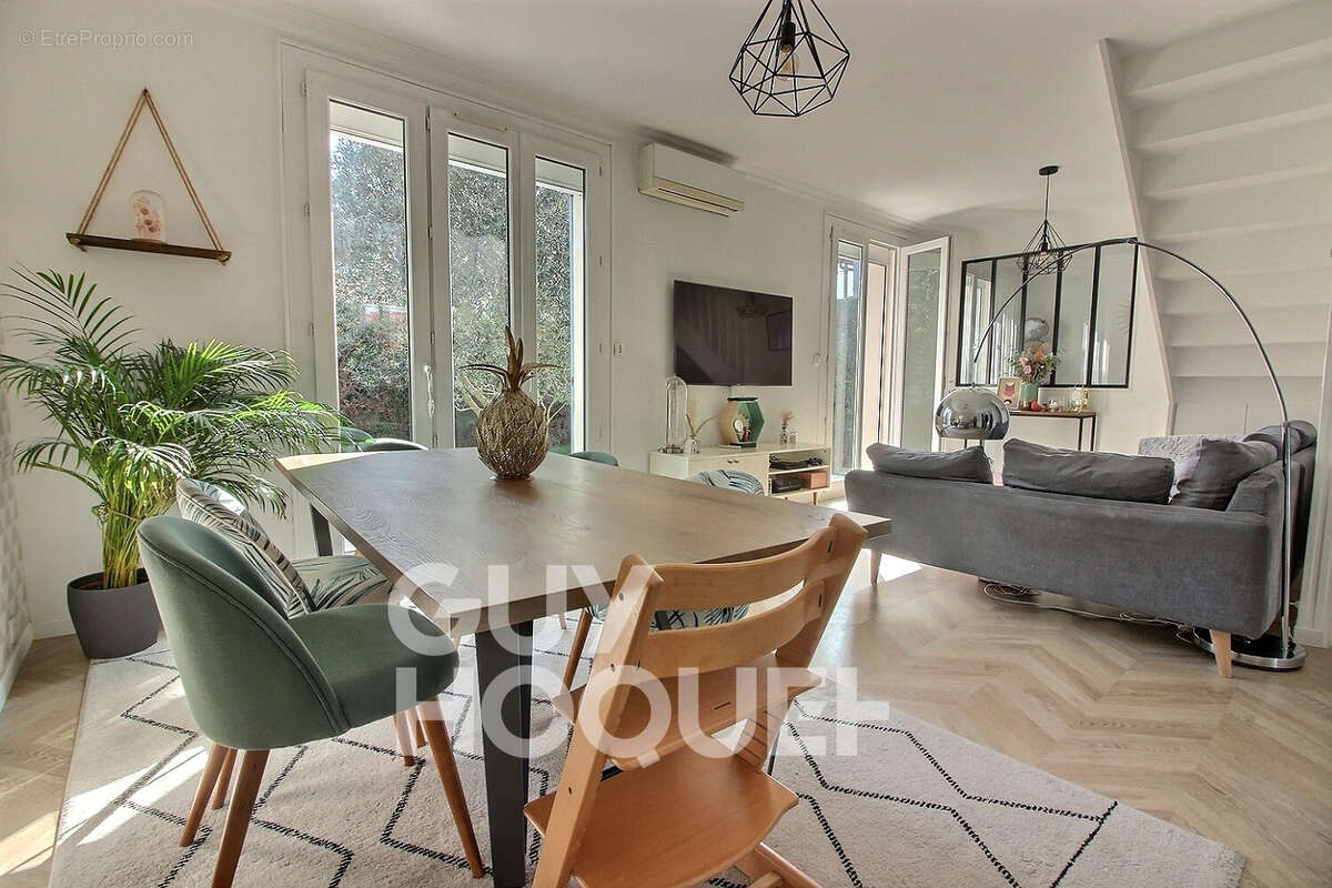 Maison à RUEIL-MALMAISON