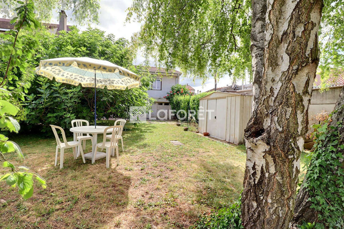 Maison à VITRY-SUR-SEINE