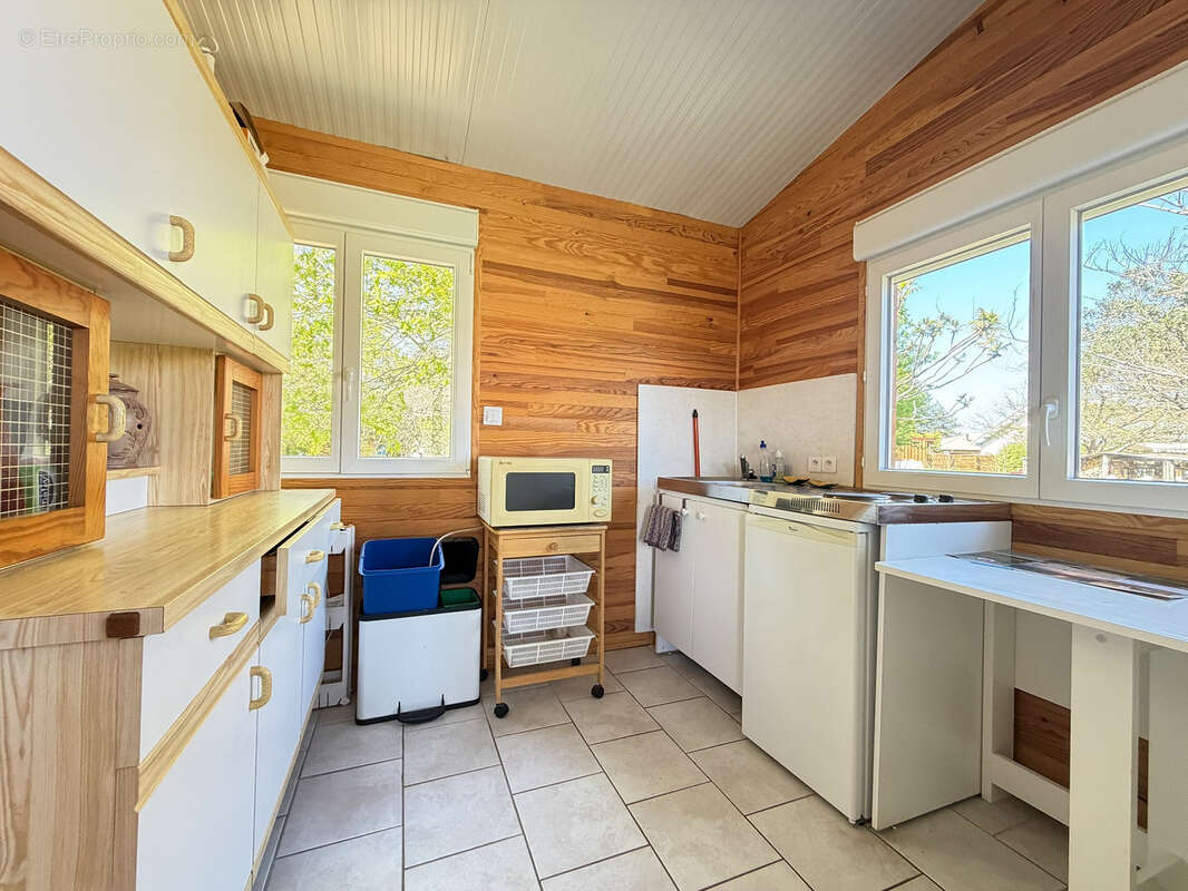 Maison à LIT-ET-MIXE