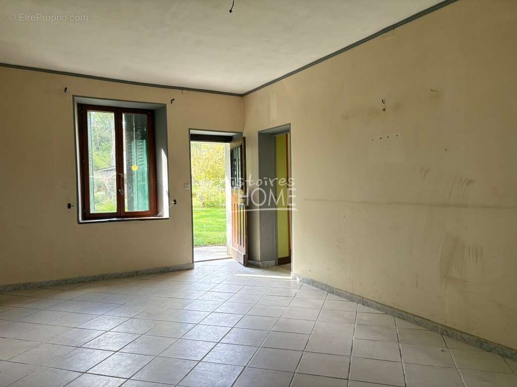 Maison à LA FERTE-GAUCHER