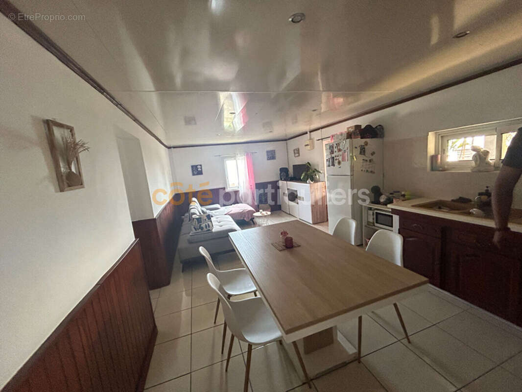 Maison à SAINT-PIERRE