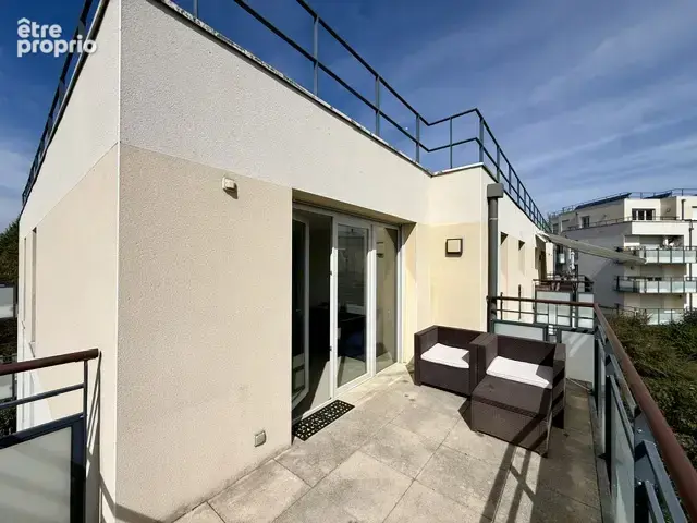 EXCLU FERNEY VOLTAIRE 01210, T3 dernier étage avec balcon, cave et 2 parkings - photo 5