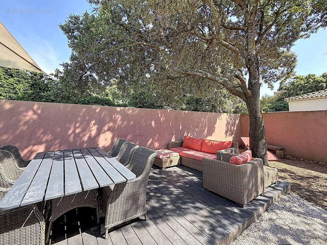 Maison à VILLENEUVE-LES-AVIGNON