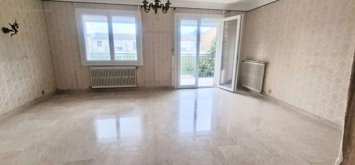 Maison à SAINT-GEORGES-D'ORQUES