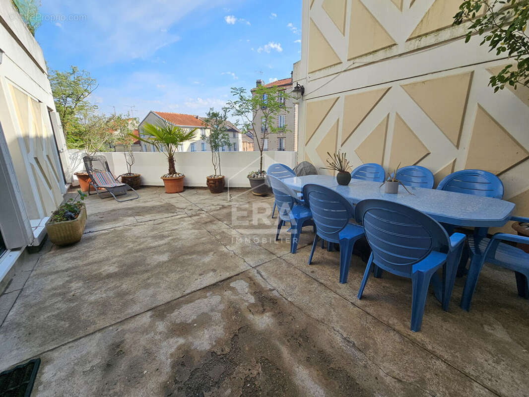 Appartement à NEUILLY-SUR-MARNE