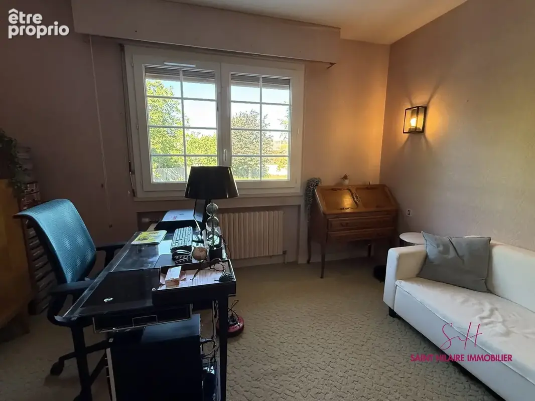 Maison 6 pièces 170 m² à vendre à Clery-Saint-Andre (45370) - photo 9
