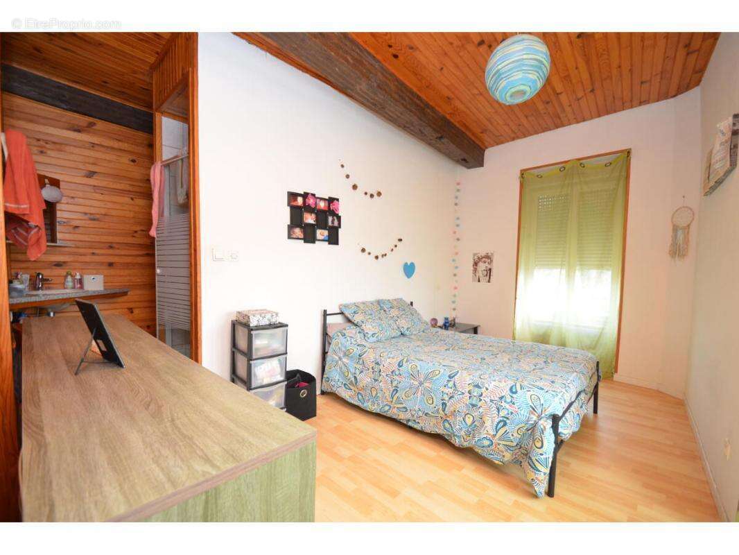 Appartement à CASTELNAU-D&#039;AUZAN