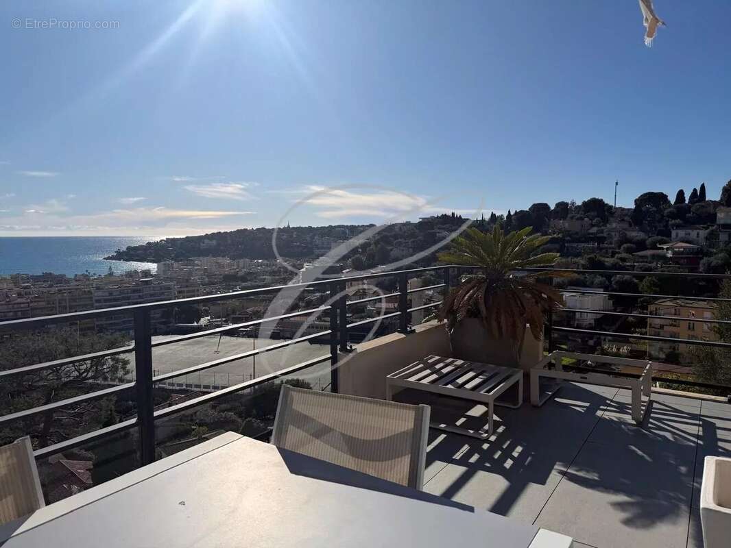Appartement à ROQUEBRUNE-CAP-MARTIN