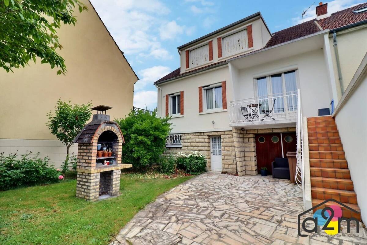 Maison à MONCHY-SAINT-ELOI