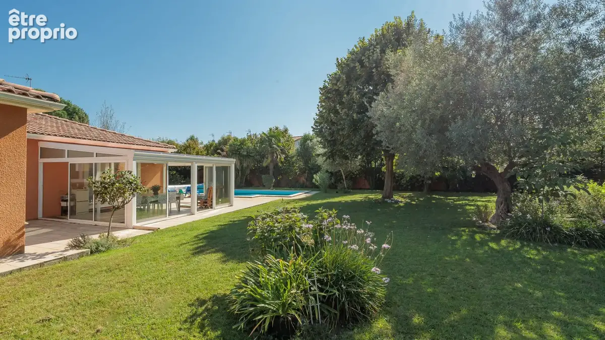 Villa Villeneuve-Tolosane 5 pièces 195 m² avec piscine et grande parcelle arborée - photo 2