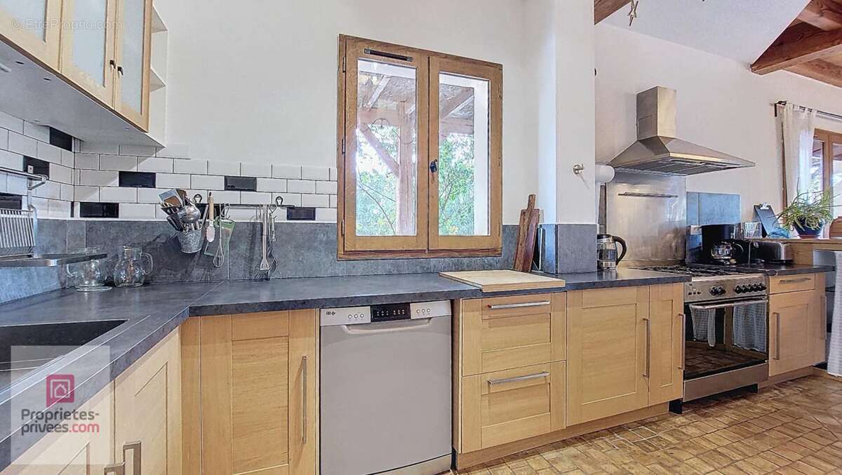 Maison à PLAZAC