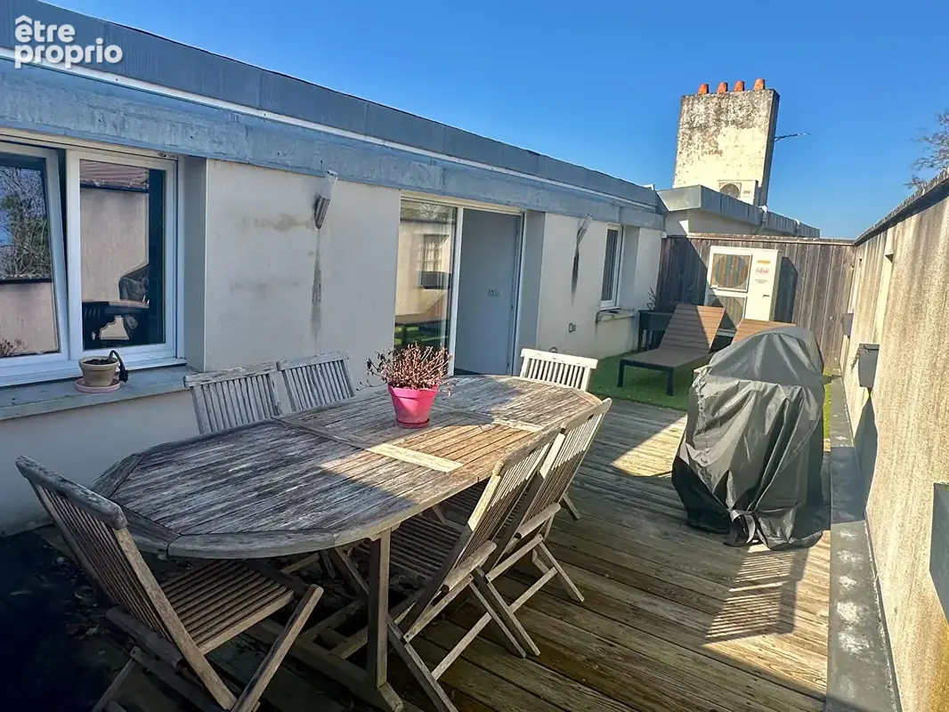 GONDREVILLE  - Loft 5 pièces - 237 m² - photo 15