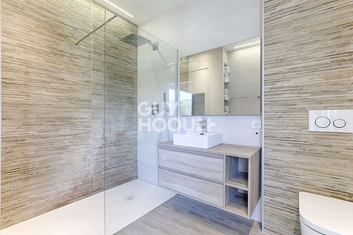 Maison à FONTENAY-TRESIGNY