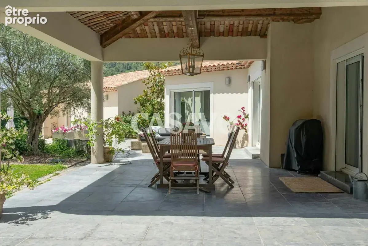 Vente Maison 6 pièces de 220m² - 13109 Simiane-Collongue - photo 27