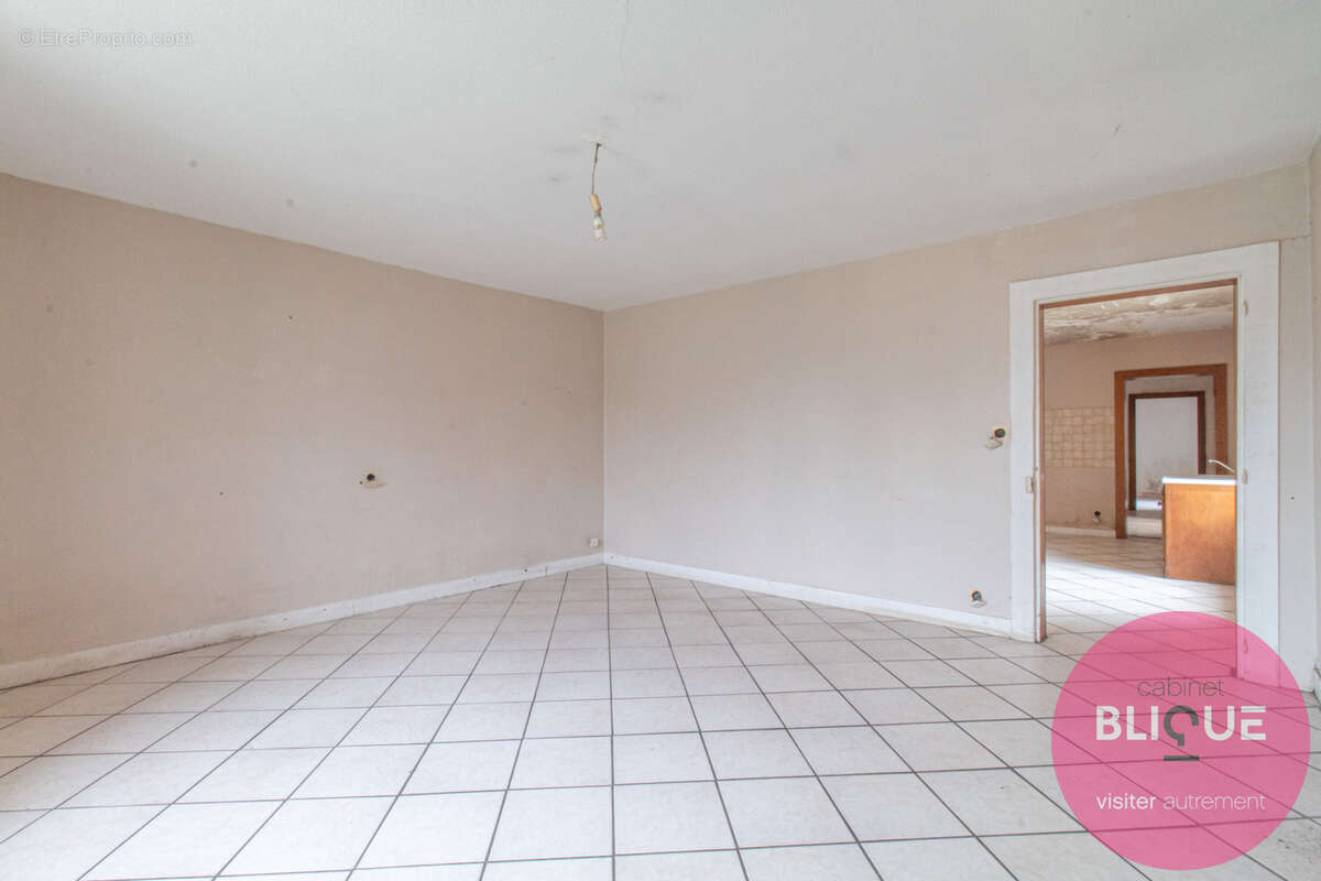 Maison à MARAINVILLER