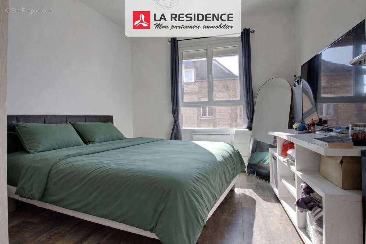 Maison à SAINT-ETIENNE-DU-ROUVRAY